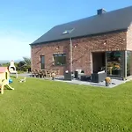Au Pre Bonheur *